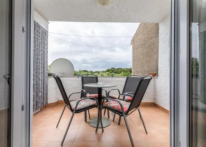 Apartment Sweet Tony